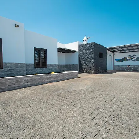 Pancho Коста Бланка